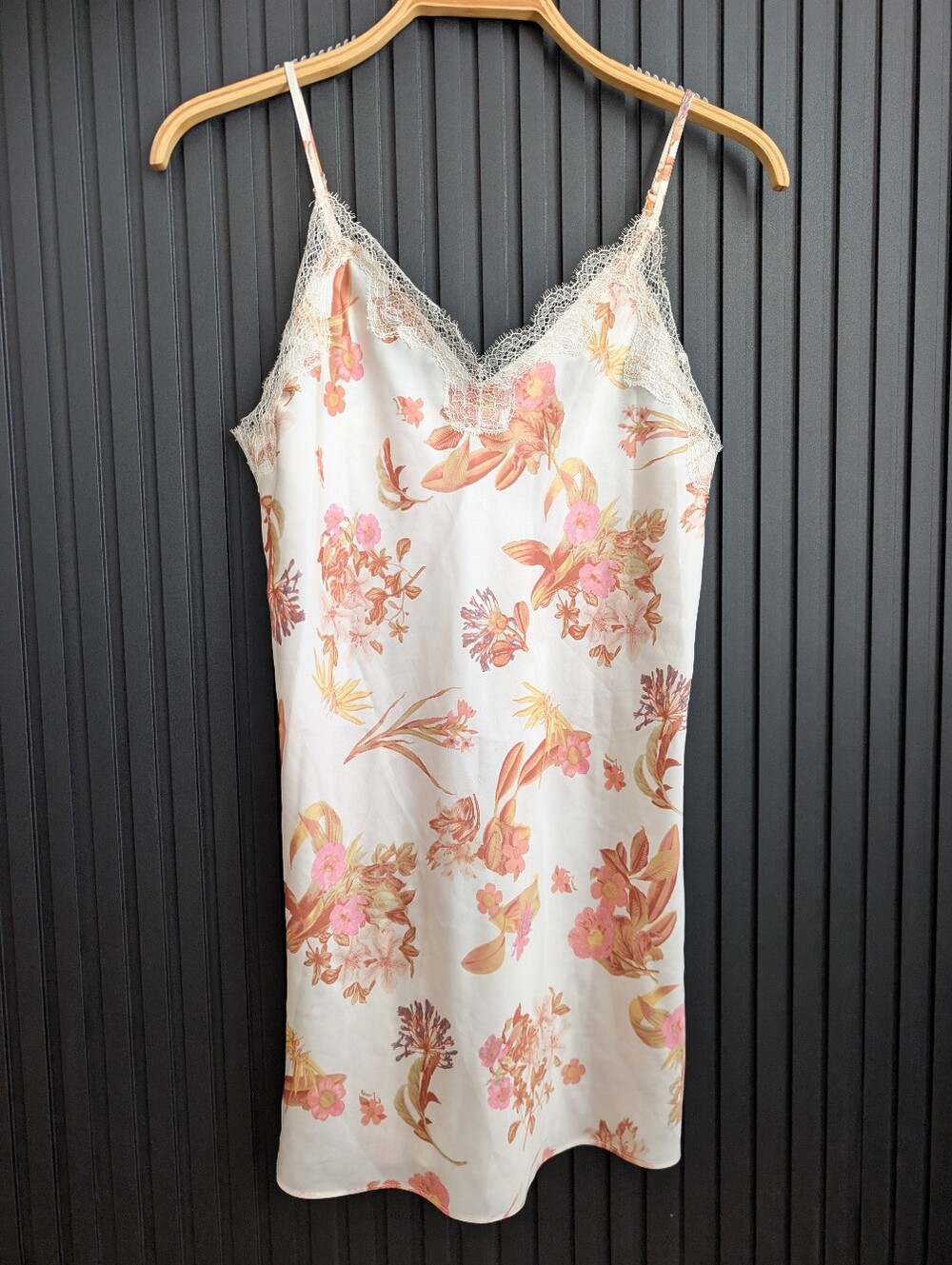 Victoria's Secret Cream Slip Dress with Pink & Peach Floral Print | Size XS
